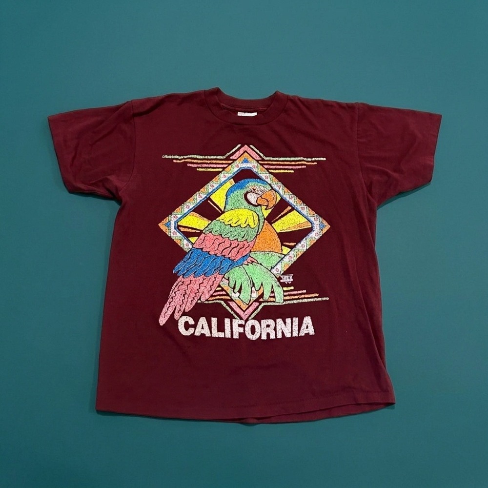 Vintage 90s California T-Shirt Adult Large Maroon Parrot Bird Graphic Delta USA